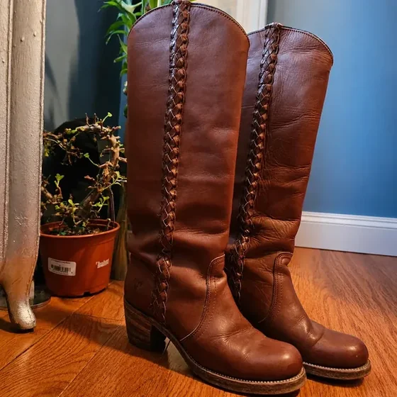 Vintage Frye campus stitching tall leather boots being scanned